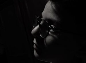 pfp dark aesthetic anime boy